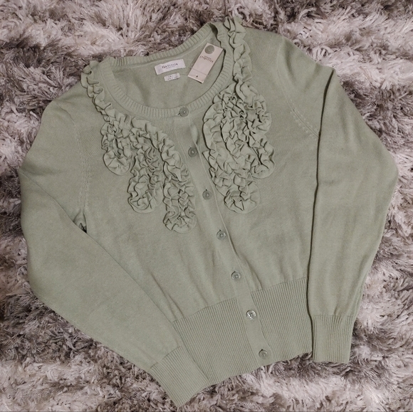 Van Heusen Lt Green Button-up Sweater ~ NWT - Picture 1 of 5